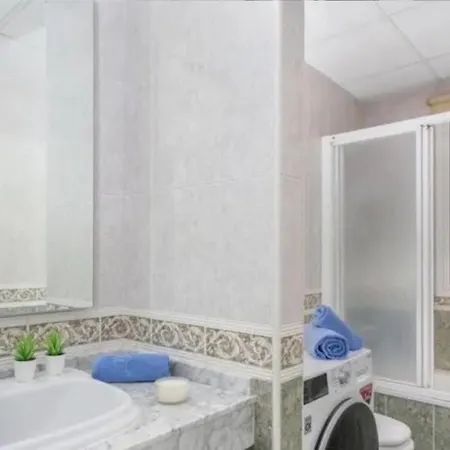 Apartment 2 Bedrooms In Costa Del Sol Marbella