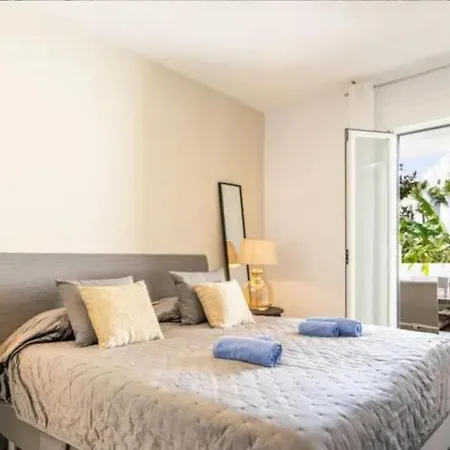 Apartment 2 Bedrooms In Costa Del Sol