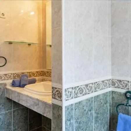 2 Bedrooms In Costa Del Sol
